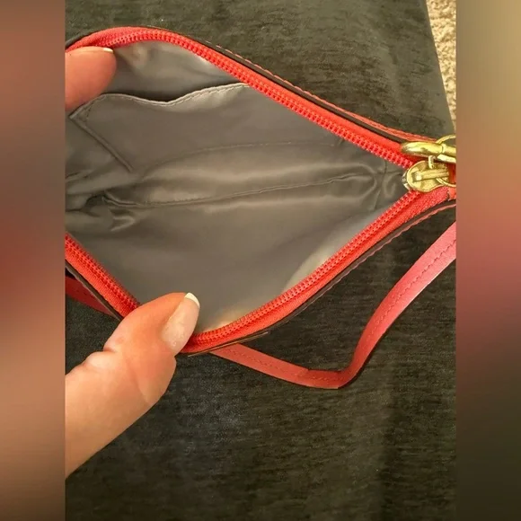 Coach authentic Papaya Orange Embossed Patent leather with hang tag - Picture 7 of 8